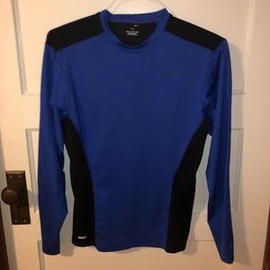 Nike dri-fit top